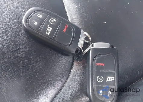 2018 Jeep Cherokee Limited 4X4 z USA, uszkodzony, nr VIN 1C4PJMDB9JD549981